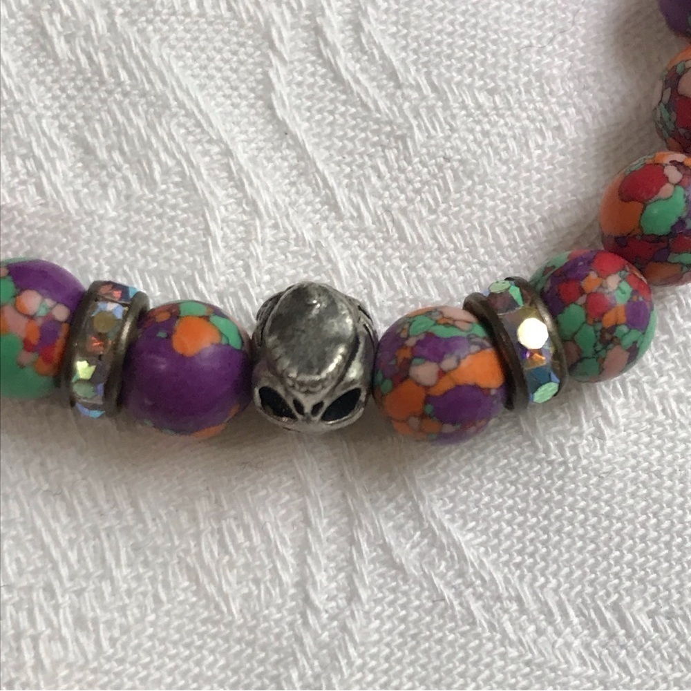 Multicolor Beaded Skull Stretch Bracelet Gothic Boho One Size - Picture 9 of 16